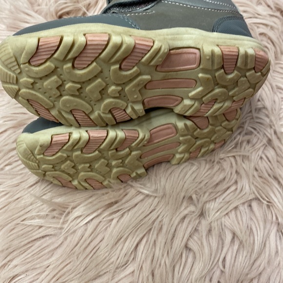 3M Thinsulate Winter Boots - Picture 6 of 6